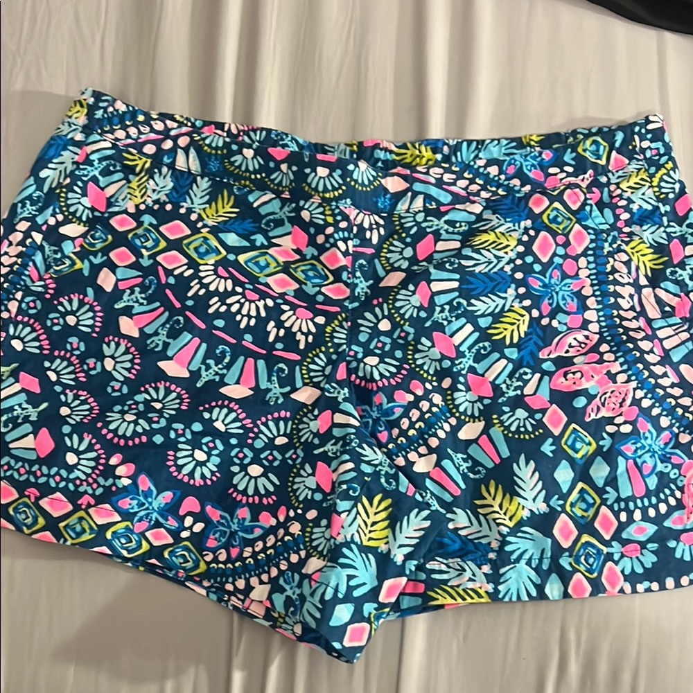 Lilly Pulitzer Blue and Pink Athletic Shorts Vibrant Floral Design